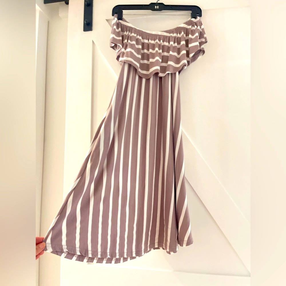 NEW, Tan & Cream Stripe Shift Dress, Wear On or Off The Shoulder, Sz Med…